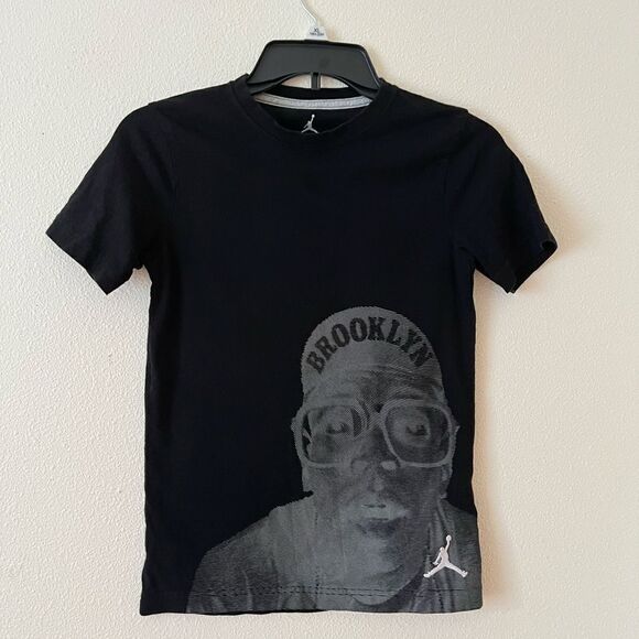Jordan Boy Shirt size Medium - Picture 1 of 4